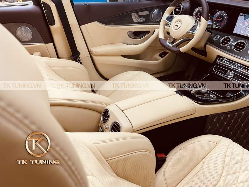 Bọc Ghế Da Cho Xe Mercedes E300 Tại Tphcm