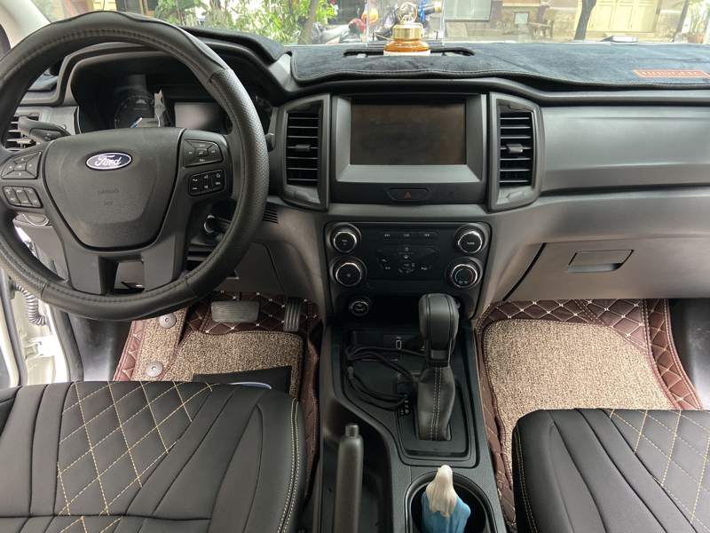 lót sàn 5d cho xe ford ranger 2022