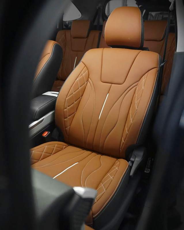 boc ghe da cho xe toyota veloz cross 2022