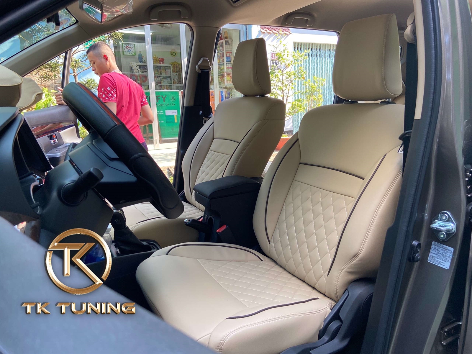 dán trần da cho xe cho xe suzki ertiga