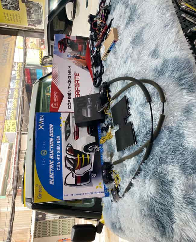 gan cop dien cho xe vf3
