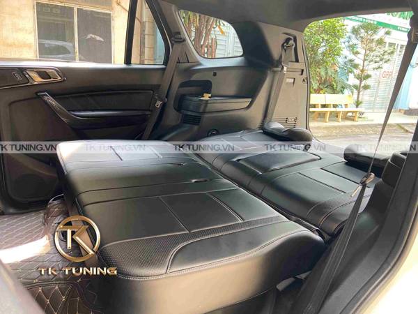 độ ghế limousine cho xe ô tô