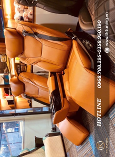 Top Mẫu Ghế Limousine Mới Nhất Cho Ford Everest Tại TKTuning
