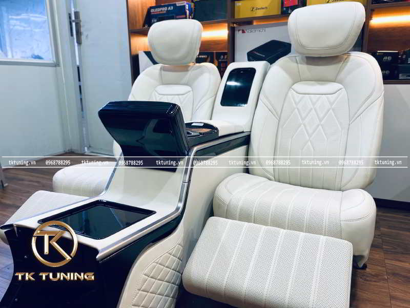 ghe limousine kem ngua giua hang 2 cho xe ford everest