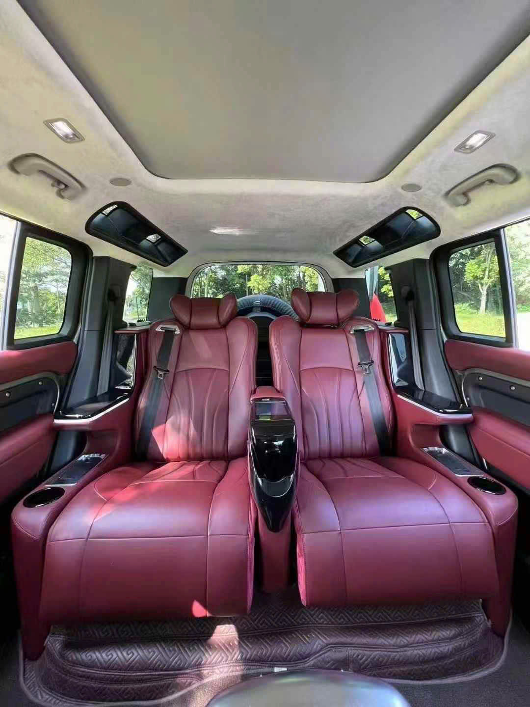 Mẫu Ghế Limousine Cho Suv